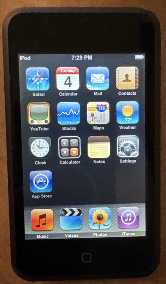 Apple iPod Touch 1st Gen (16 GB) Black A1213 Fast Ship Good Used 2.2.1 IOS - Image 2 of 3
