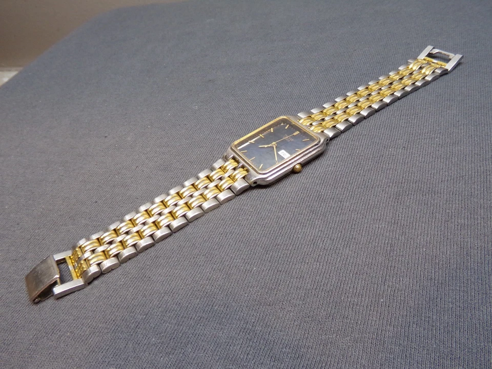 Men's PULSAR Two-Tone Water-Resistant Watch w/ New Battery - Works Great! -c - image 4 of 4