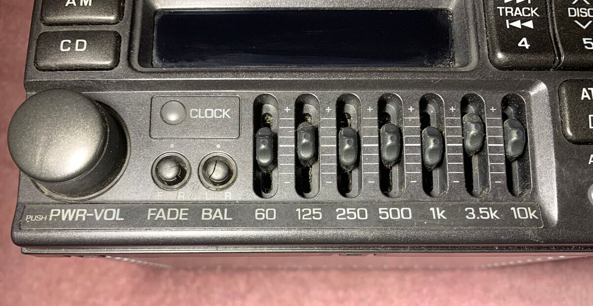 1995 Mitsubishi 3000GT Stealth OEM Infinity Audio Stereo 1995 Mitsubishi 3000GT Stealth OEM Infinity Audio Stereo