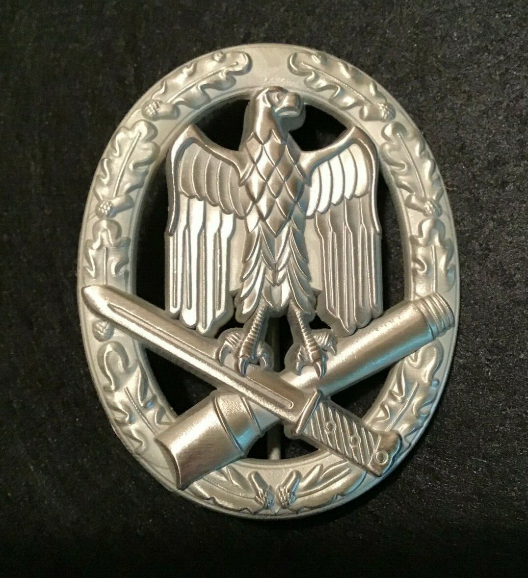 GERMAN WWII GENERAL ASSAULT BADGE IN SILVER 1957