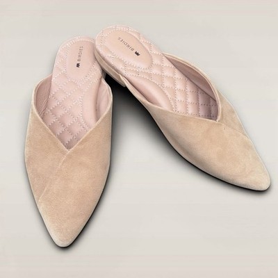 Birdies The Swan Pointed Toe Slip On Mules Golden Oak Suede Size: 7 Shoes Flats
