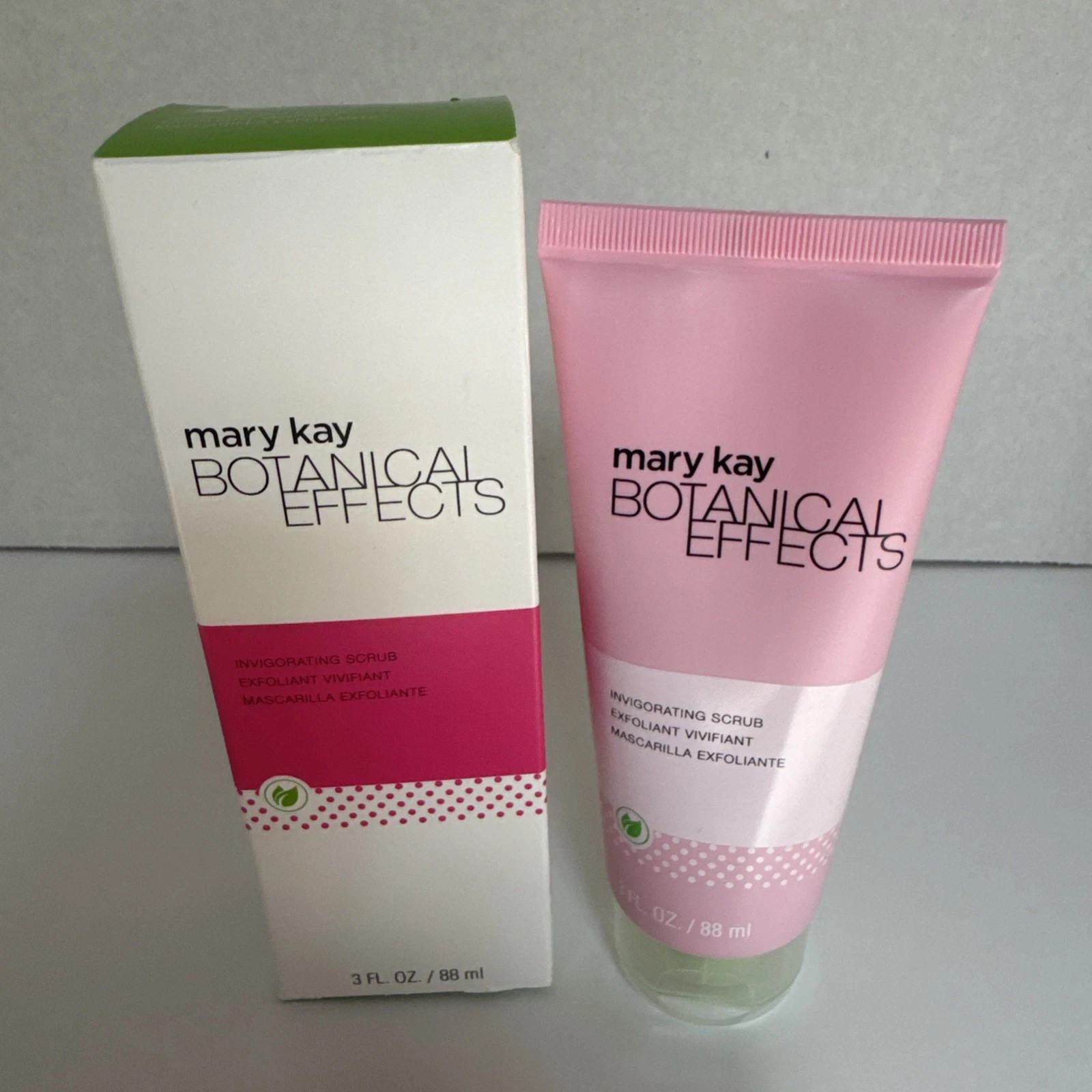 Set Botanical Effects, pieles jóvenes y sensibles. Crema y limpiadora.