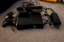 Microsoft Xbox 360 S Black Bundle w/ Kinect, 2 Controllers, Wi-Fi