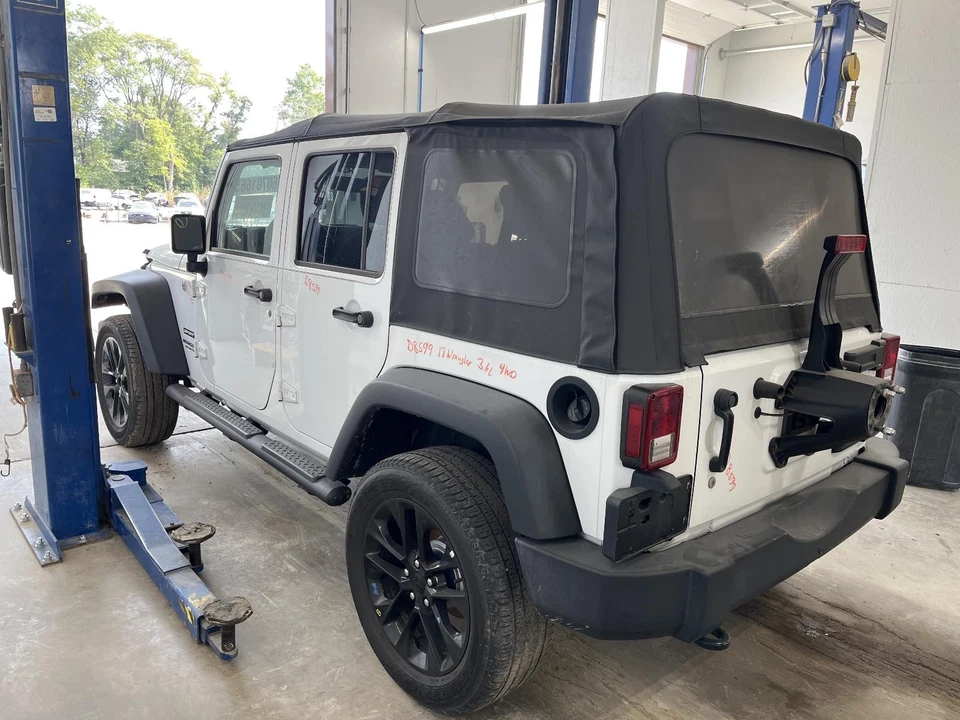 Medidor de velocímetro usado para: Jeep Wrangler Cluster Rubicon 2017 100 MPH sin vehículo Foto 3 de 4
