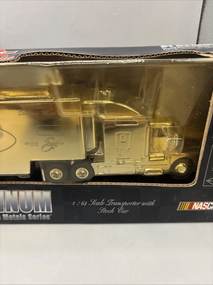 Transportador de oro 24K 1 de 1499 Sterling Martin Foto 3 de 4