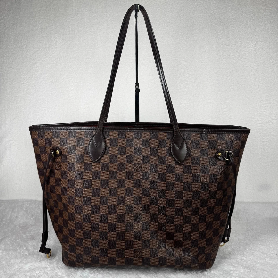 Louis Vuitton Neverfull MM Damier Ebene Tote Bag Cherry Red Interior Brown Check - Изображение 2 из 4