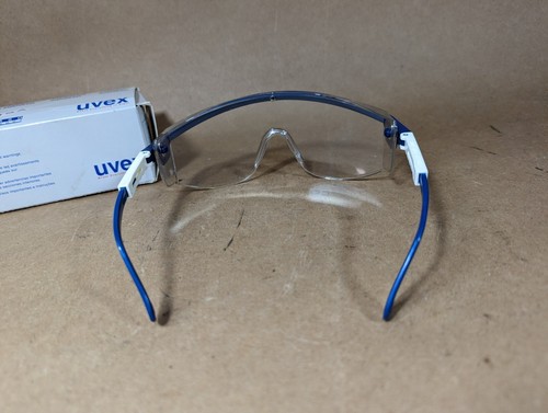 Gafas de seguridad con lentes transparentes UVEX AstroSpec 3000 GM General Motors - Imagen 7 de 12