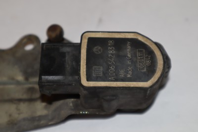 MERCEDES W212 E63 E550 Sensor Suspension Height Level Left Front 