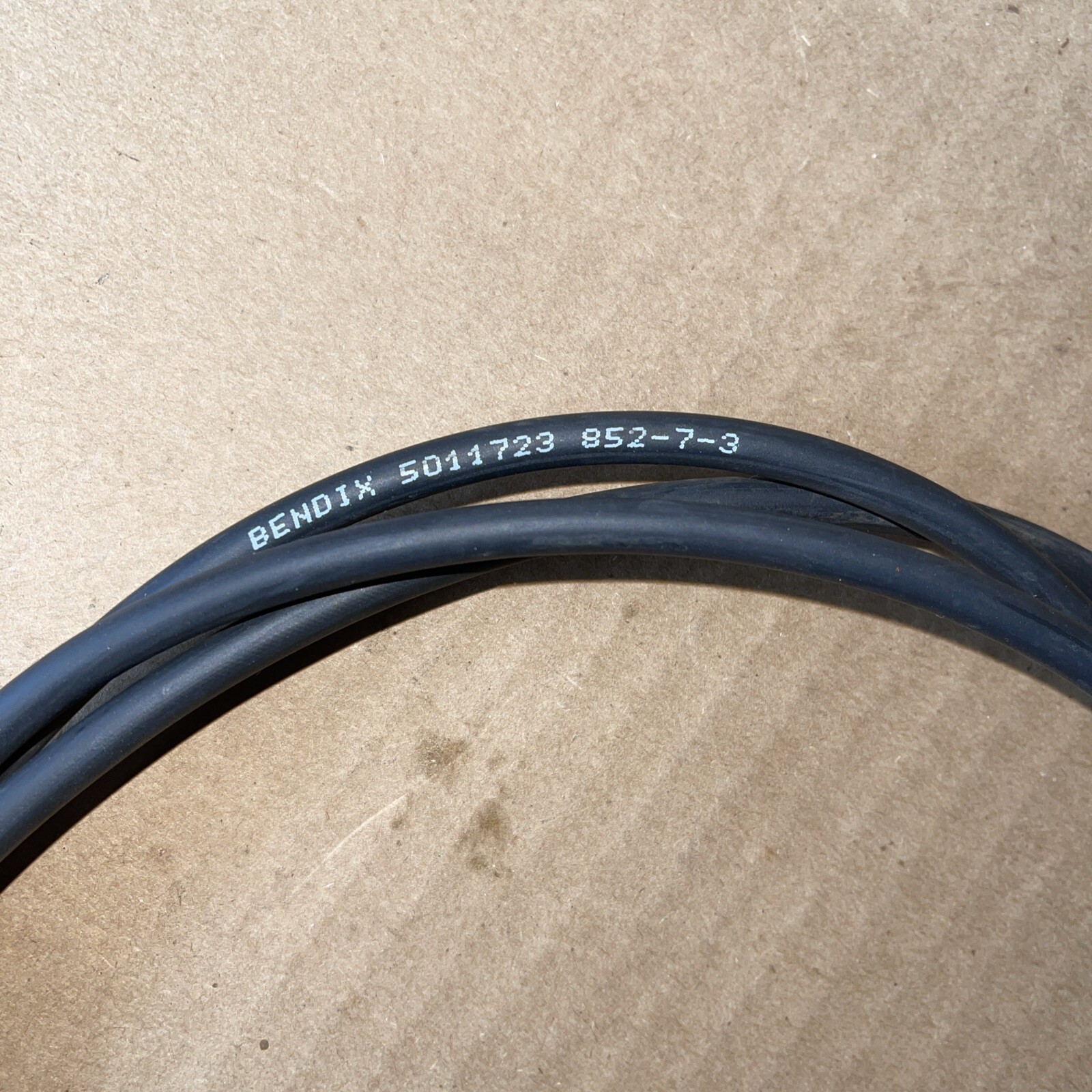 BX801546 or 5011723 New Genuine Bendix ABS Sensor | eBay