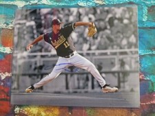 Tyler Beede San Francisco Giants Signed 11x14 Photo LOM COA (PH5387)