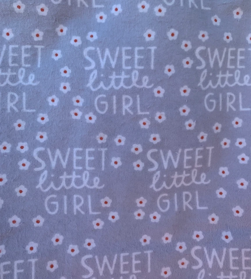 Dulce Niña Reversible Franela Acurrucada Manta Bebé, Bordado 32" x 32" Foto 3 de 4