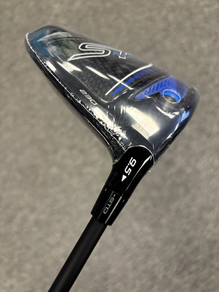 Mizuno ST-Max 230 Driver. 9.5 Degrees. Men’s Right Hand. Extra Stiff  - Image 4 of 4