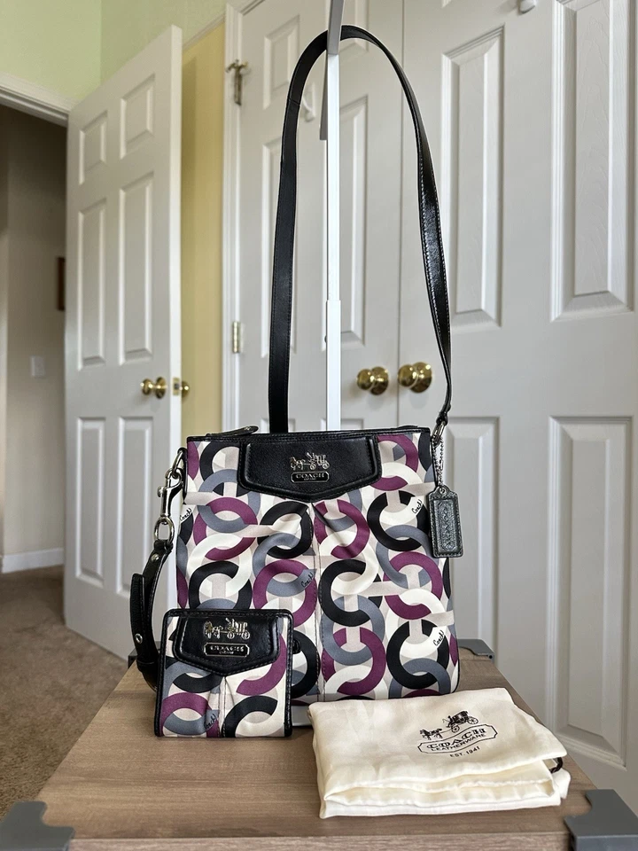 Coach Madison Matching Set- Crossbody Bag & Wallet w/ Dust Bag, Excellent Cond - Image 2 of 4