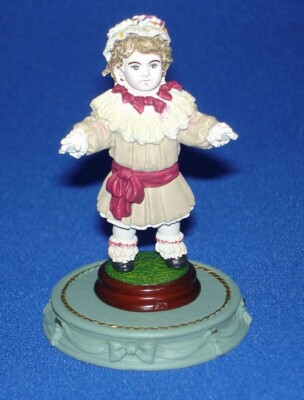 Takara Miniature Antique Museum - Eden Bebe Bisque Doll (red) 
