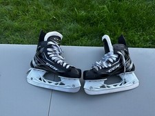 CCM 64K Ribcore Skates SZ 5