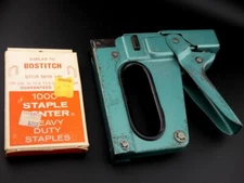 Vintage Bostitch Staple Gun and Staples Model T5 Made in the USA