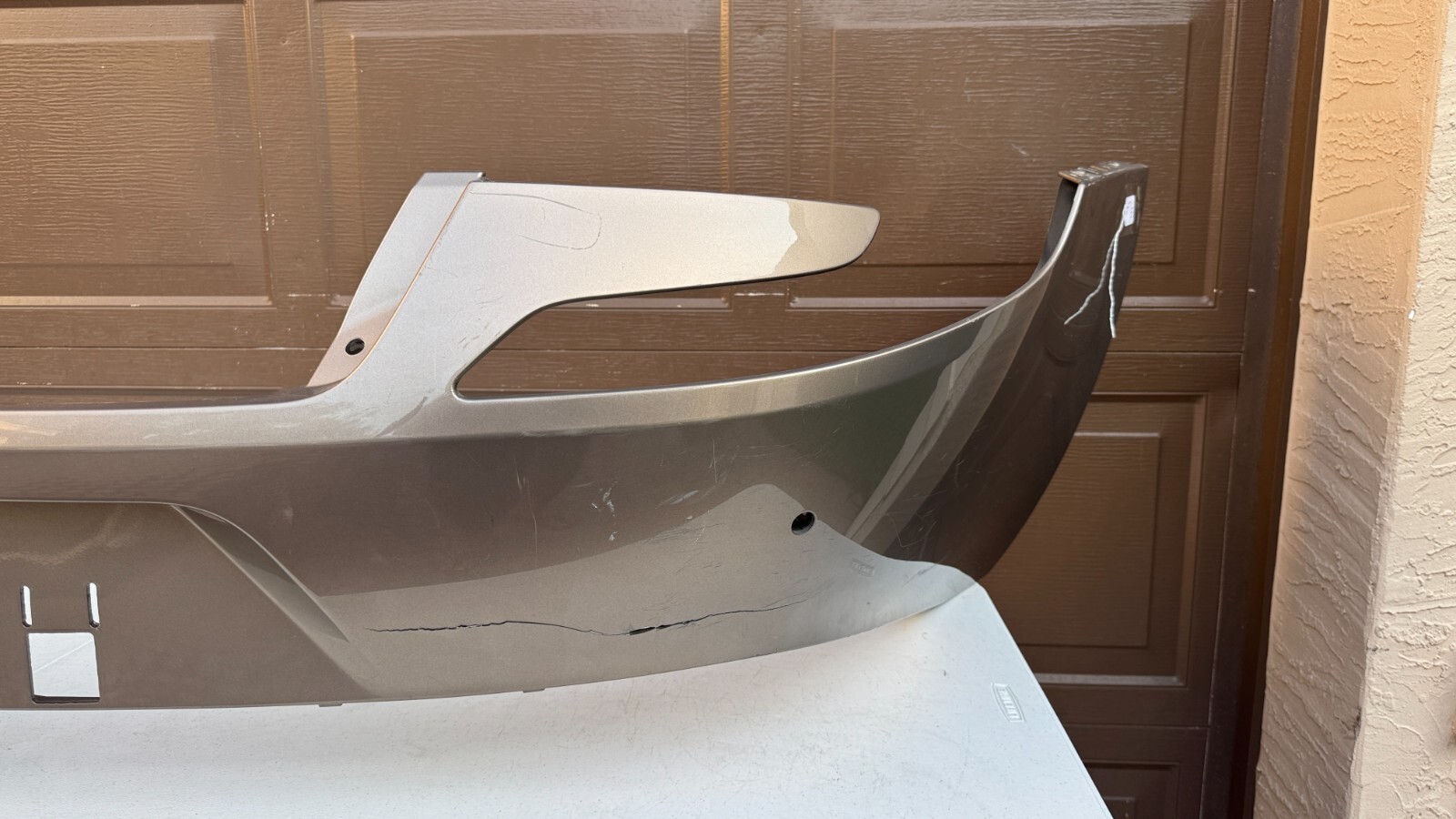 ✅ 2014-2018 ASTON MARTIN VANQUISH REAR BUMPER UPPER OEM W/SENSOR CD33-17K835-C