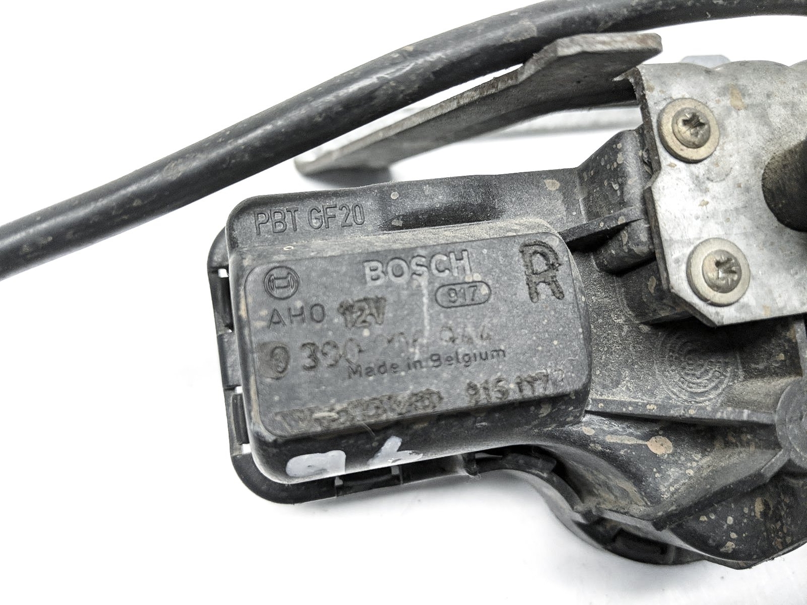 Volvo OEM Left Headlight Wiper Motor 9151176 for 960 95-97 S90 V90  