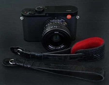 LUIGI HANDY WRIST STRAP IN BLACK GENUINE CROCO for LEICA,NIKON,FUJI,ZEISS+++DHL