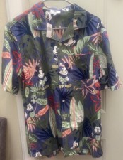 DISNEY MICKEY MOUSE RESORT CAMP SHIRT SIZE S SURF HAWAII NWT