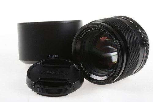 FUJIFILM Fujinon XF 56mm f/1,2 R - SNr: 86A05839