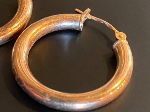 VTG Solid 10K Yellow Gold Hoop Earrings Tube Circle Round Tubular Hinged Classic - Picture 9 of 24