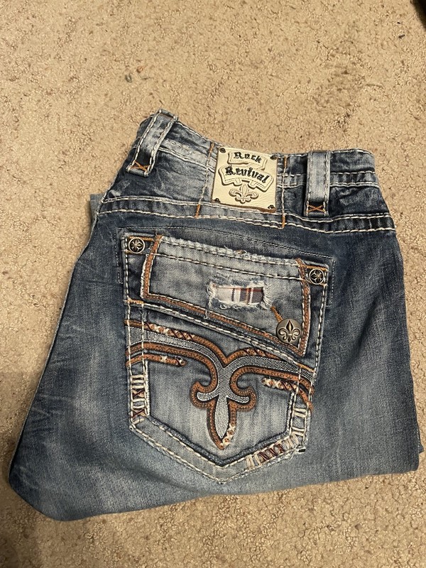 Rock Revival Jeans Mens 38/33 Keifer Relaxed St 17 Light Wash Thick Stitch