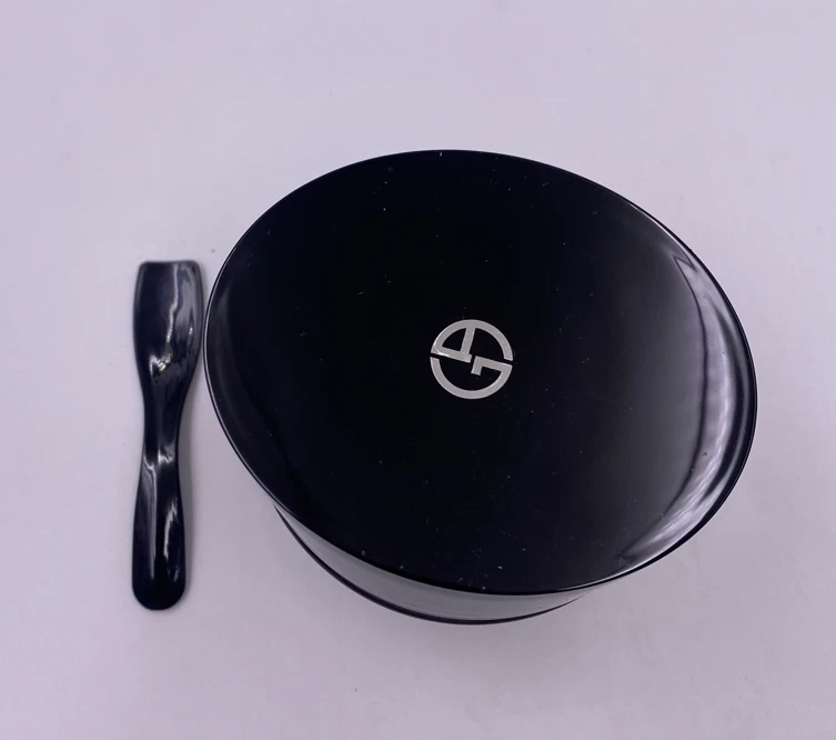 Armani Crema Nera Supreme Crema Reviving 1.69 oz/50 ml - Nuevo en Caja Foto 3 de 3