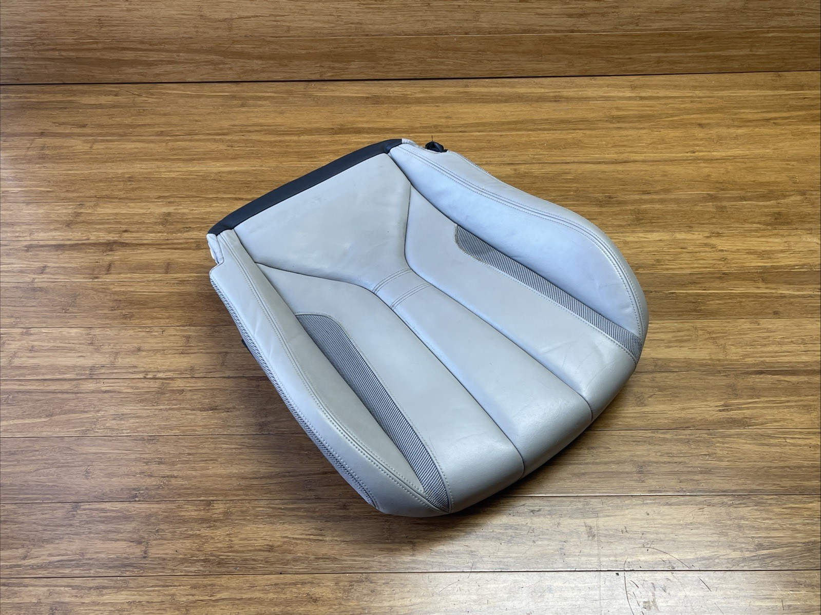 2014-2017 BMW i8 I12 Front Left Lower Seat Cushion Leather Gray OEM *NOTE*