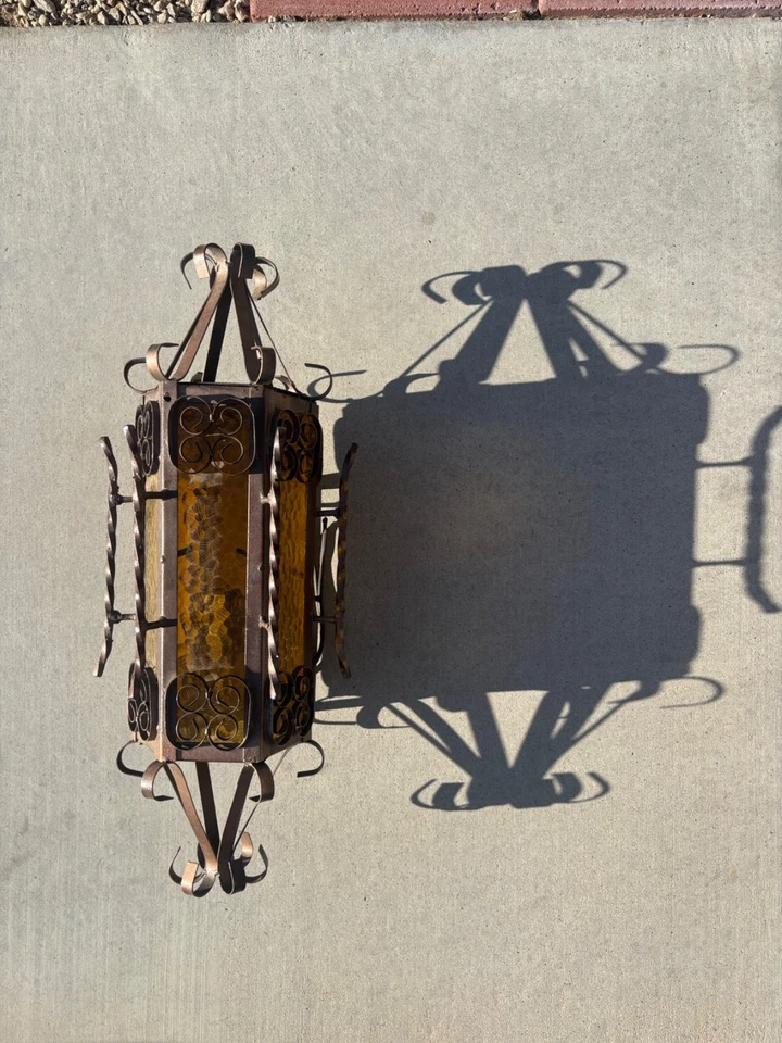 APARALIQUE DE PARED ELÉCTRICO DE HIERRO FORJADO VINTAGE ORIGINAL GÓTICO RENACIMIENTO ESPAÑOL Foto 3 de 4