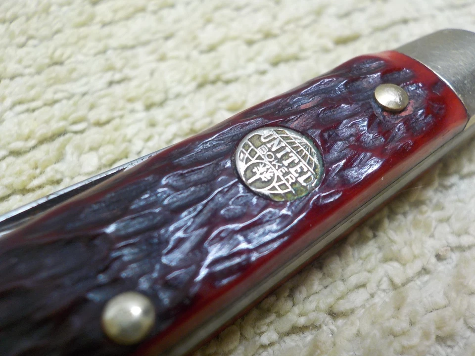 Винтажный складной нож United BOKER Courthouse Congress с двумя лезвиями - Изображение 2 из 4