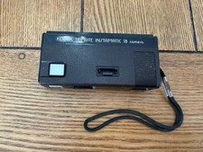 Vintage Kodak Trimlite Instamatic 18 Compact 110 Film Fixed Focus Camera Black