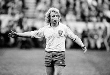 Jean-Pierre Rives of France during match against Ireland at Lansdo- Old Photo