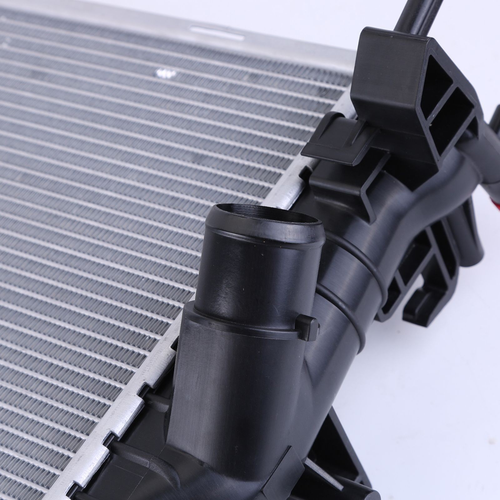 Maserati Ghibli 2014-2020 Radiator