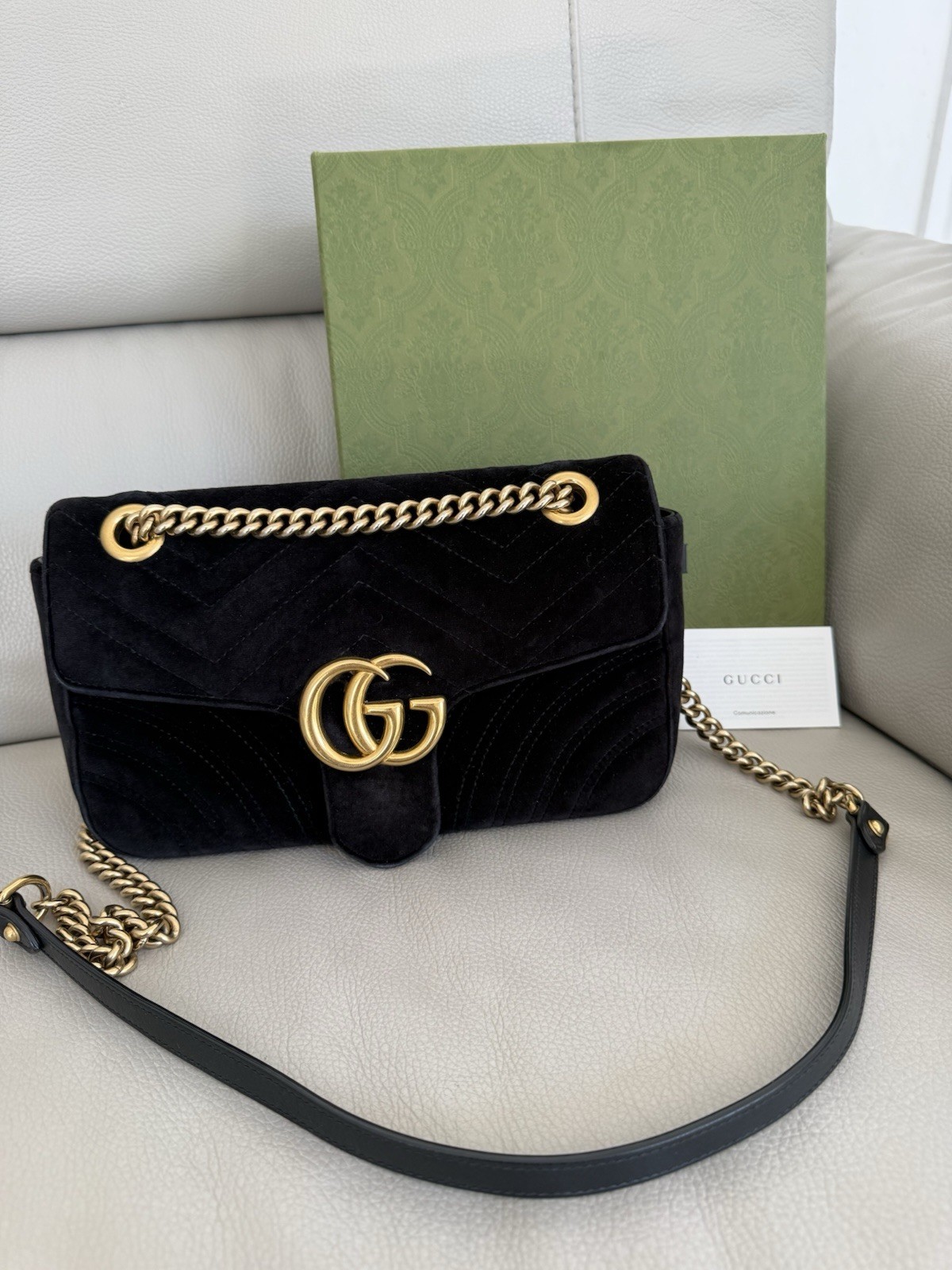 Authentic Gucci GG Marmont Velour Flap Bag Shoulder Chain Black Leather & Velvet