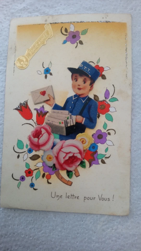CPA FANTAISIE / EN RELIEF / DECOUPIS AU FACTEUR / P.T.T. / PAILLETTES - Photo 1/1