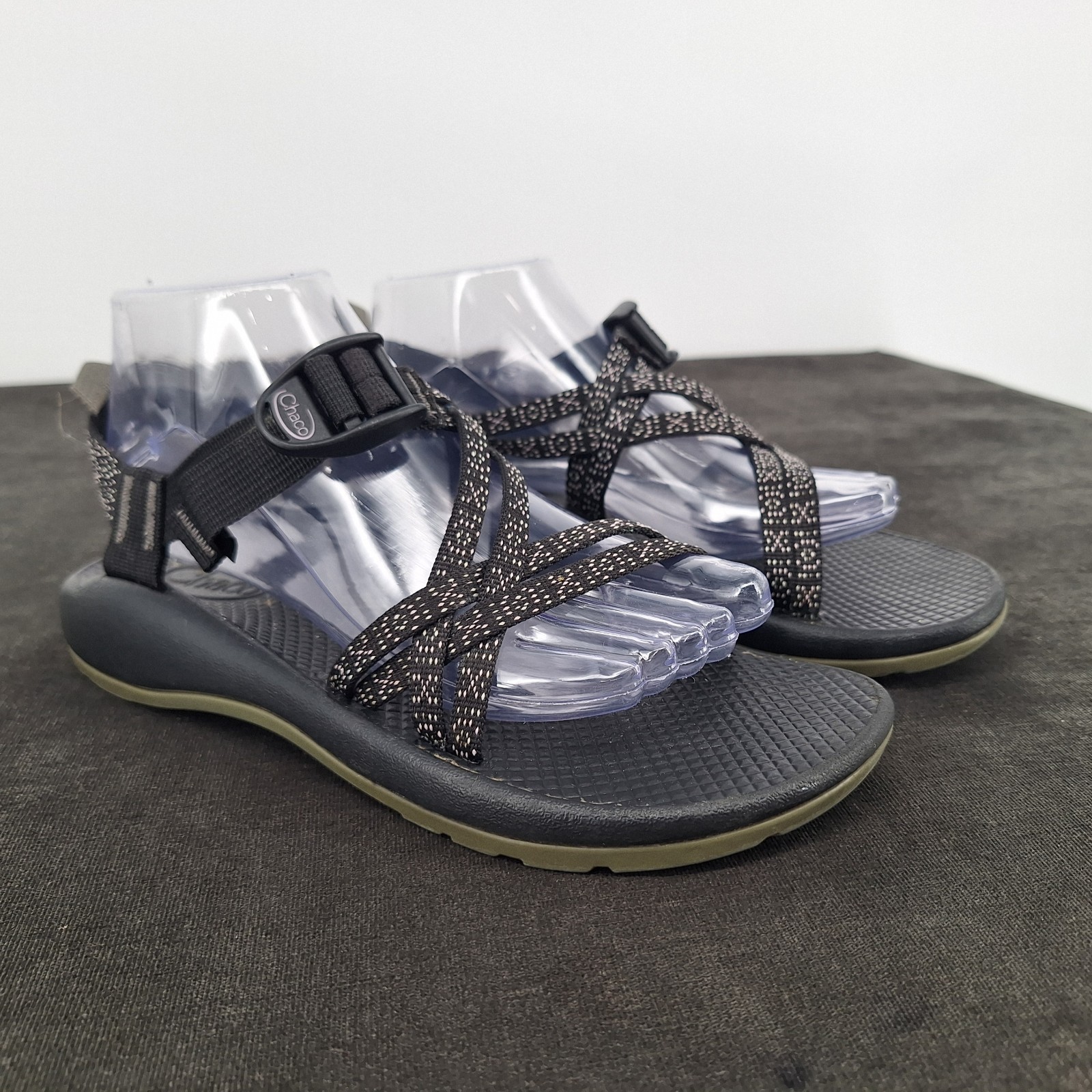 Chaco Womens Size 6 Z1 Classic Chateau Gray Hiking Sandals