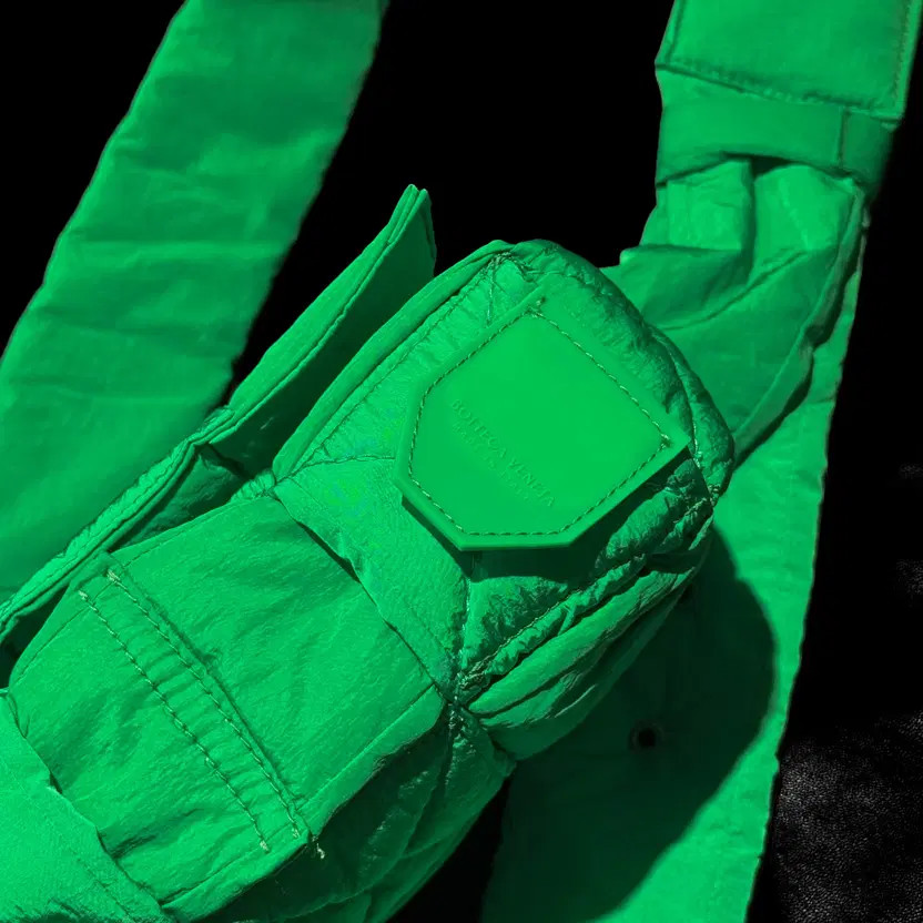 Bottega Veneta Padded Tech Cassette Bag - Parakeet, Pre-Owned thumbnail 6