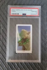 2022 TOPPS 206 STAR WARS YODA PSA 10
