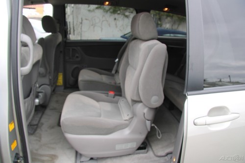 2007 Toyota Sienna LE 7-Passenger - Picture 24 of 24