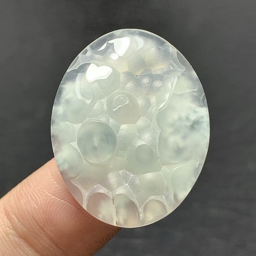 Botryoidal Chalcedony Cabochon 28x22x5mm High Quality 21.5 ct - Picture 2 of 8
