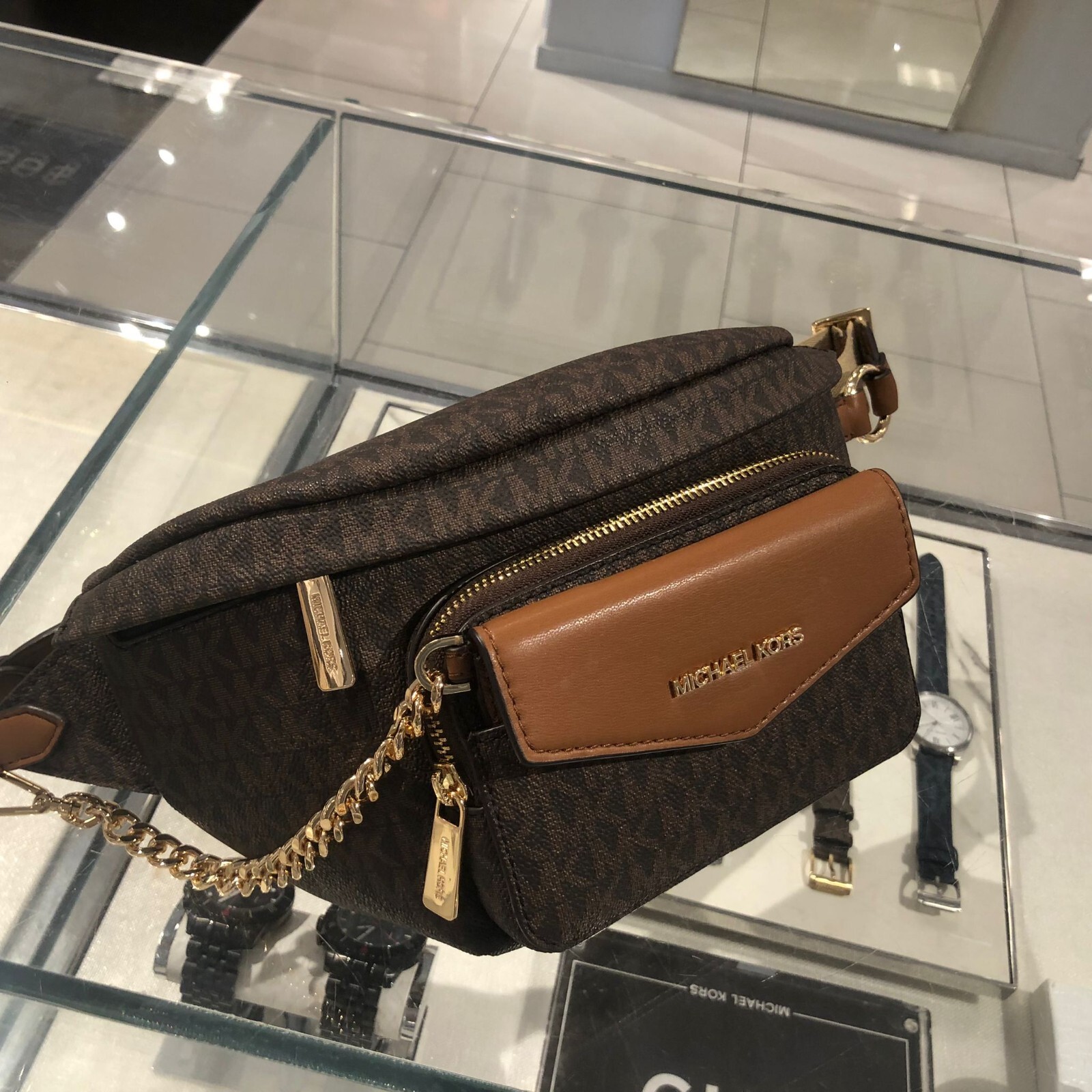 Michael Kors Women Maisie 2 In 1 Waistpack Fanny pack Belt Bag Brown