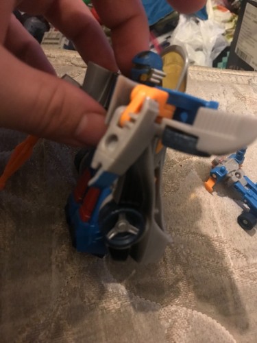 Blurr Incinerator Super-Cons Armada Transformers - Picture 7 of 7