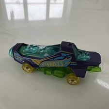 2017 Hot Wheels HOVER & OUT #257 purple/green Track Star X-RAYCERS 