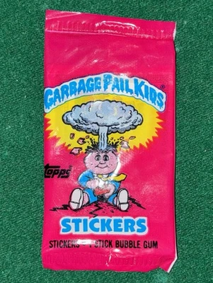 Garbage Pail Kids UK Series 1 1985 Factory Sealed Pack **1b Evil Eddie** - Bild 1 von 2