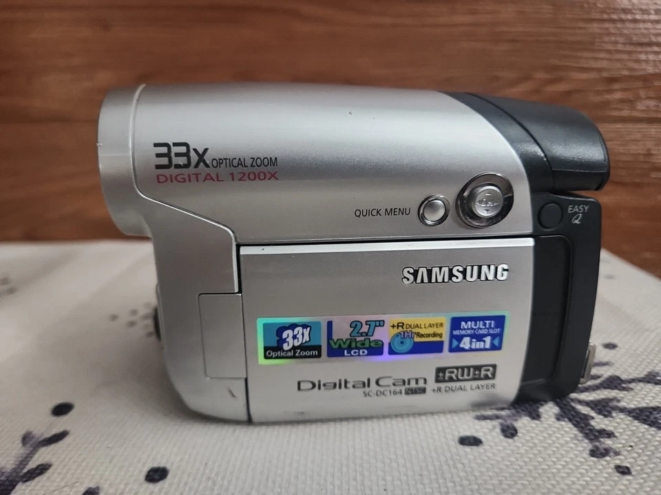 Samsung SC-DC164 DVD Camcorder with 33x Optical Zoom – As Is Parts Only - Image 2 of 4
