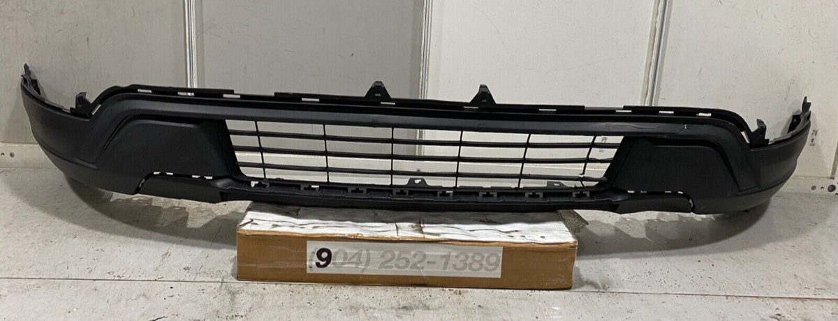 2018-2019 Ford Explorer Front Bumper Lower Valance JB53-17F775-A