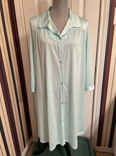 Vanity Fair Pastel Green Nylon Sheer Robe 3/4 Sleeve Large