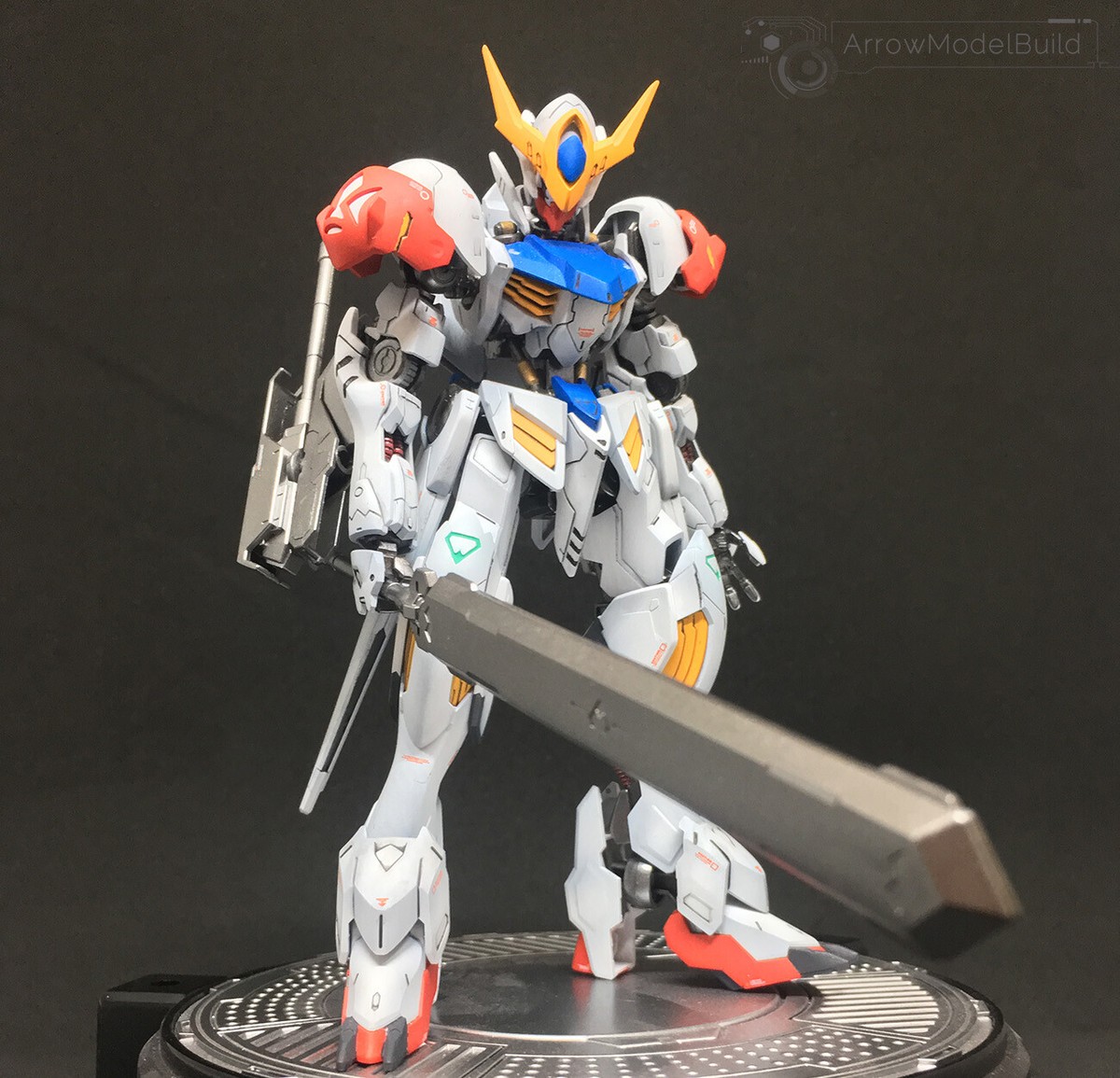 Kit Modèle Gundam Barbatos Lupus Rex HG (High Grade) - Maquette à Monter, Avec Griffes Et Masse Articulée - 11