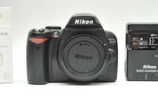 Nikon D40 SLR Digital Camera SN 3749098